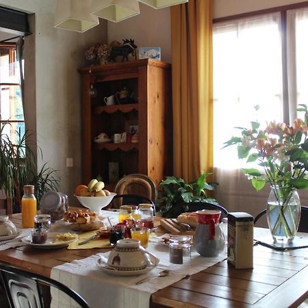 La Grande Ourse Bed & Breakfast กอมปอง ภายนอก รูปภาพ
